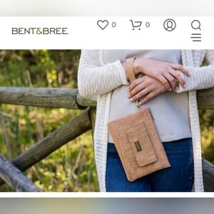 Bent and Bree Leia Cork Wristlet